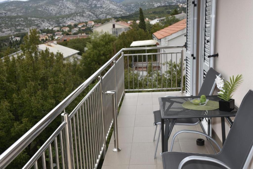 Apartmani Mira Klenovica Exterior foto